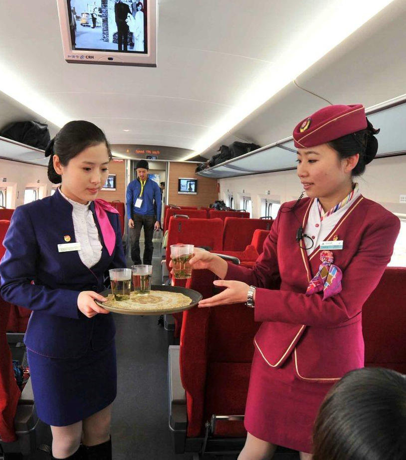 高铁1.jpg 高铁1.jpg