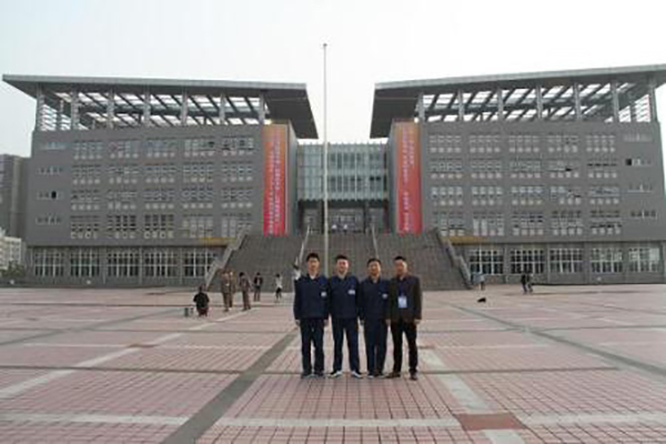 巴中市职业中学 巴中市职业中学