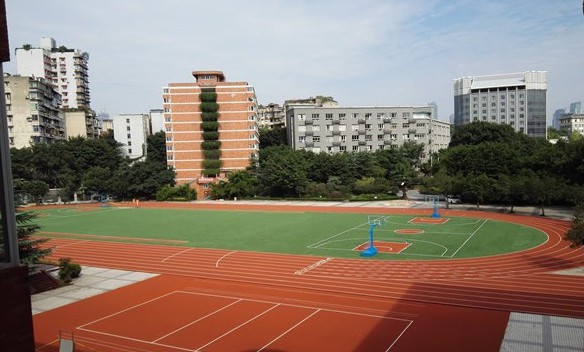 操场